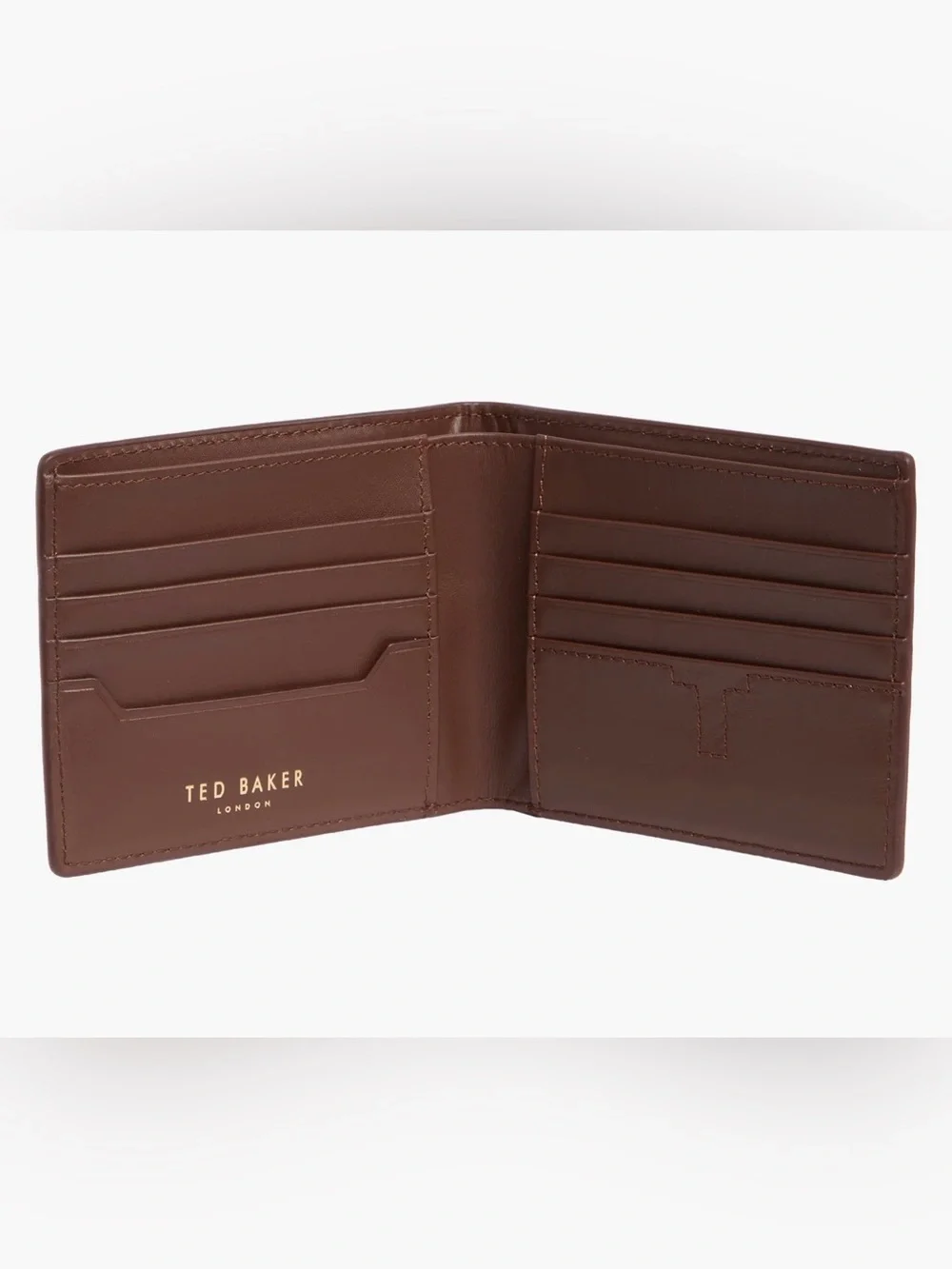 NWT . . .  Ted Baker Brockwell Pebbled Leather Wallet